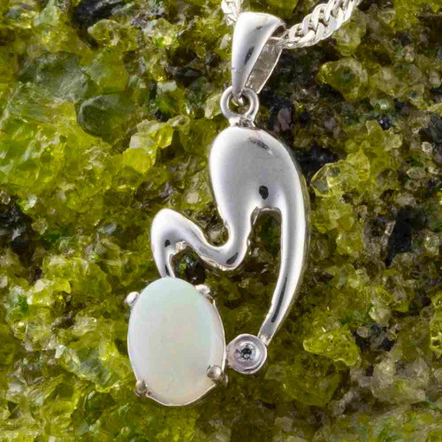 MINDFULNESS STERLING SILVER AUSTRALIAN WHITE OPAL NECKLACE