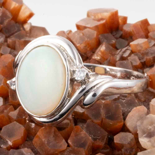 STELLAR SPIRIT STERLING SILVER AUSTRALIAN WHITE OPAL RING