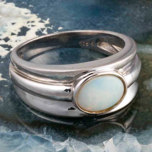STAR GLAZE STERLING SILVER AUSTRALIAN WHITE OPAL RING
