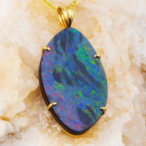 BUTTERCUP BREEZE 14KT YELLOW GOLD AUSTRALIAN OPAL NECKLACE