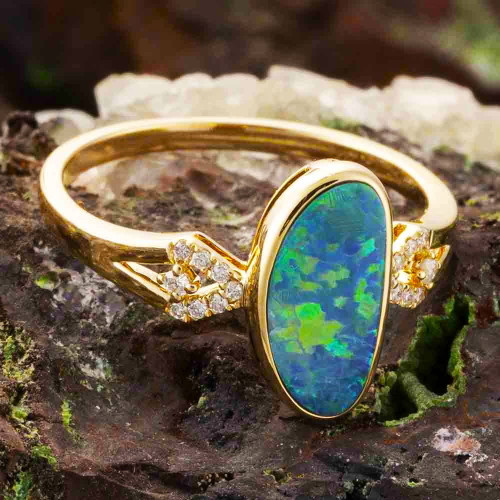 * GARDEN GLITZ 14KT GOLD & DIAMOND AUSTRALIAN OPAL RING