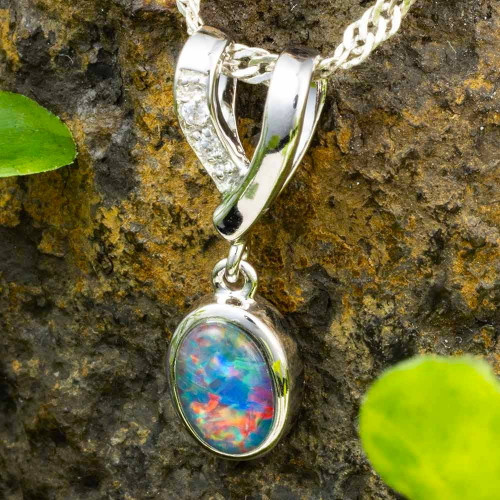 * LUMINARA BLOOM STERLING SILVER AUSTRALIAN OPAL NECKLACE