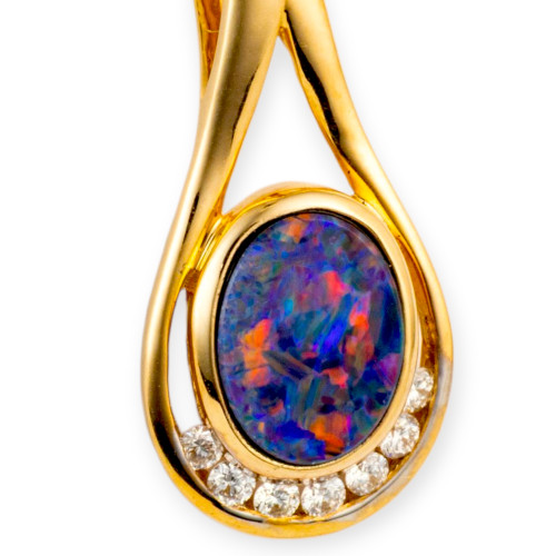Ethereal Radiance 14KT Gold & Diamond Opal Pendant