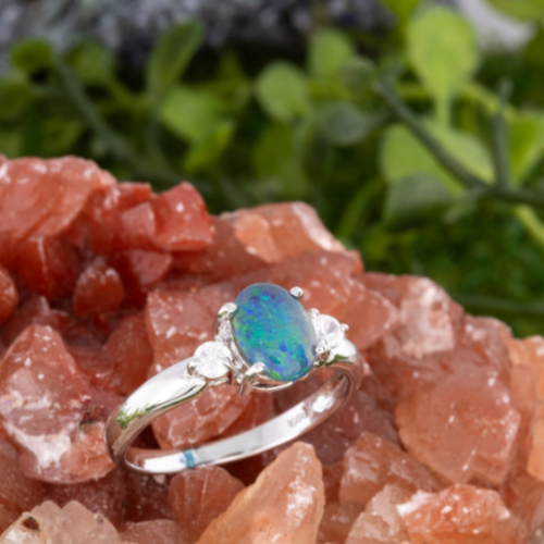 * 1 MYSTIC PRISM BLOSSOM STERLING SILVER OPAL RING