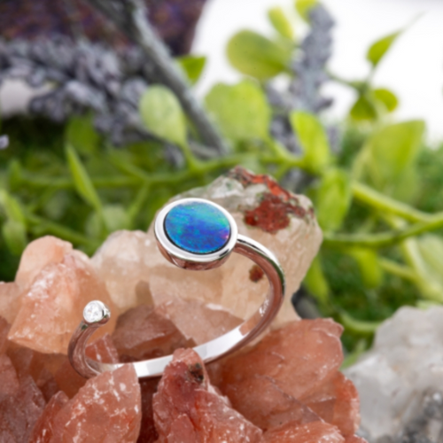* 1 PRISMATIC STARWELL STERLING SILVER OPAL RING