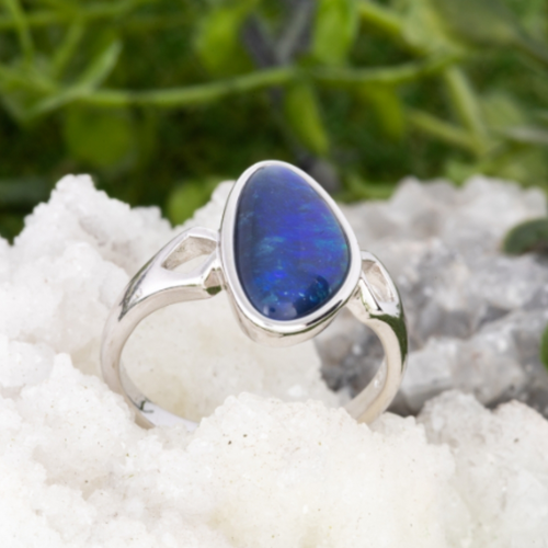 * 1 MYTHIC AETHERBLOOM STERLING SILVER OPAL RING