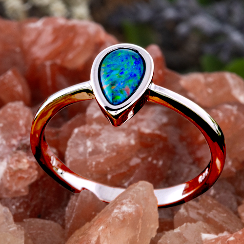 ETHEREAL RAINBLOOM STERLING SILVER OPAL RING