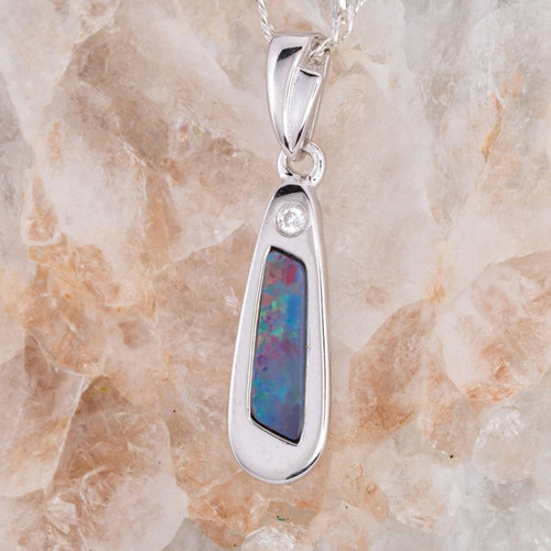 * 1 FAERIE LIGHTPRISM STERLING SILVER OPAL PENDANT