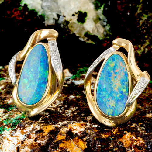 *IMPERIAL OCEAN FIRE 14KT GOLD & DIAMOND RARE OPAL SIGNATURE STUD EARRINGS