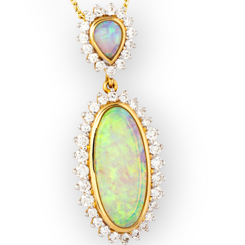 * A PASSIONATE LOVE 18KT GOLD & DIAMOND WHITE OPAL PENDANT