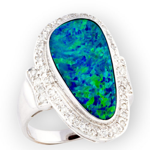*OCEAN FIRE 18KT GOLD AND DIAMOND OPAL RING