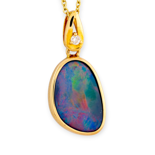 * 1 ASTRAL LIGHTBEAM D14KT YELLOW GOLD OPAL NECKLACE