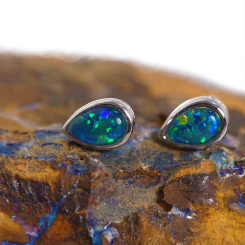 OCEAN GARDENS STERLING SILVER AUSTRALIAN BLACK OPAL STUD EARRINGS