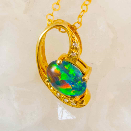 * 1 SEA TRAVELER 14KT YELLOW GOLD & DIAMOND AUSTRALIAN OPAL NECKLACE