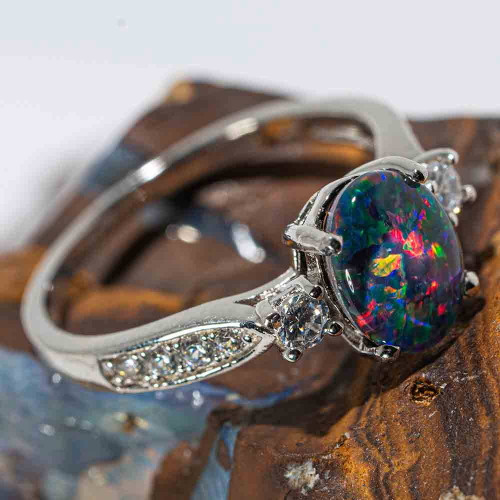 * GLITTER BLOSSOM STERLING SILVER AUSTRALIAN OPAL RING