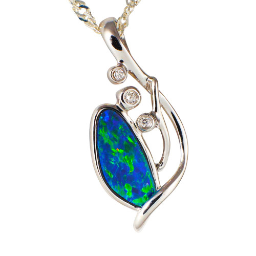 DIAMOND GARDEN 14KT WHITE GOLD & DIAMOND AUSTRALIAN OPAL NECKLACE