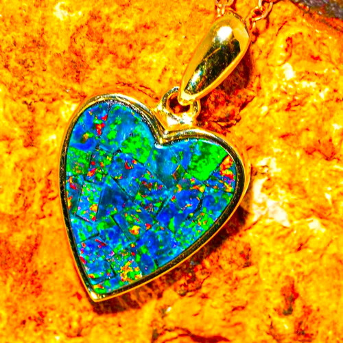 CUPIDS LOVE 14KT YELLOW GOLD AUSTRALIAN OPAL NECKLACE