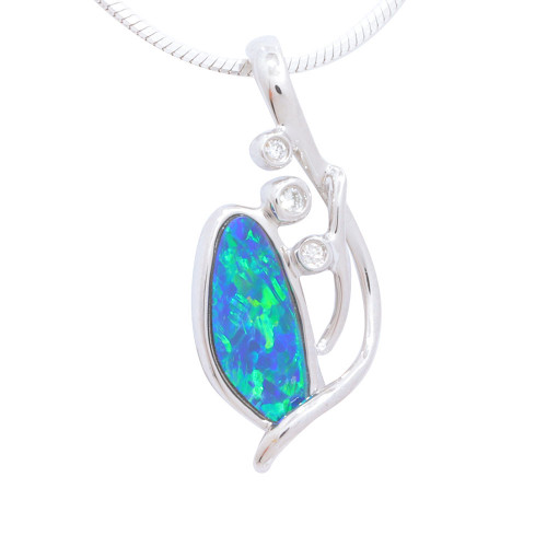 * A ROSARITO 14KT WHITE GOLD & DIAMOND AUSTRALIAN OPAL NECKLACE