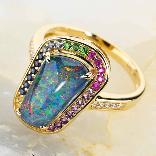 * JELLYBEAN 14KT YELLOW GOLD & DIAMOND AUSTRALIAN OPAL RING