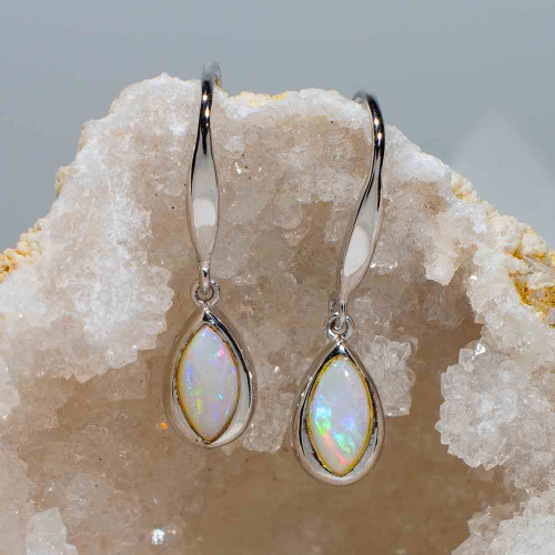 *  AN EARTH'S ENIGMA STERLING SILVER AUSTRALIAN OPAL EARRINGS