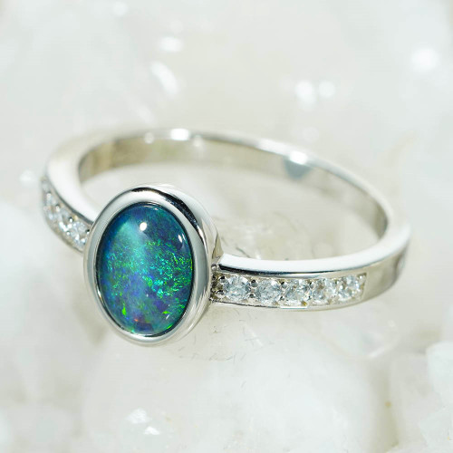 *BESPOKE STERLING SILVER AUSTRALIAN OPAL RING