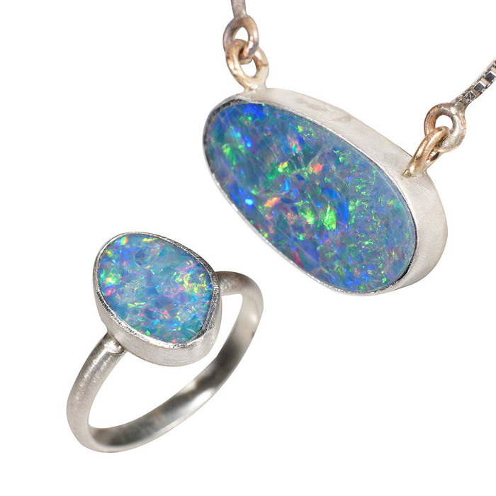 HANDMADE OPULANCE STERLING SILVER OPAL JEWELLERY SET