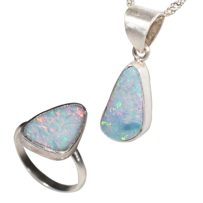 DREAM GEMS STERLING SILVER OPAL JEWELLERY SET