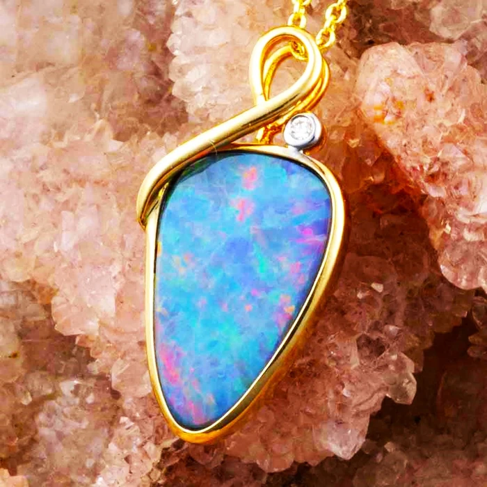 * DIVINE INSPIRATION 14KT GOLD & DIAMOND AUSTRALIAN OPAL NECKLACE