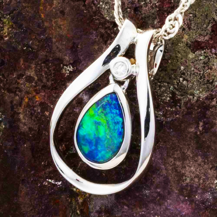CHERRY CHERUBS 14KT WHITE GOLD AUSTRALIAN OPAL NECKLACE