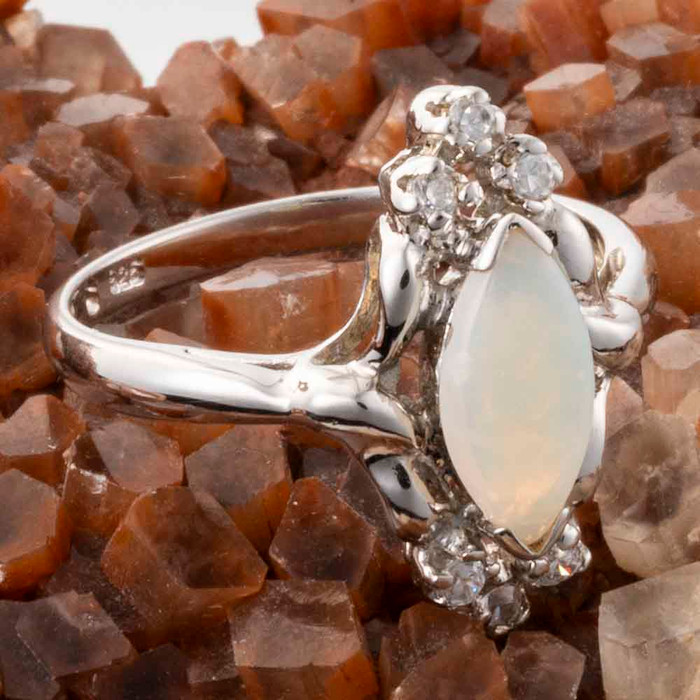 STARRY BABE STERLING SILVER AUSTRALIAN WHITE OPAL RING STARRY BABE STERLING SILVER AUSTRALIAN WHITE OPAL RING