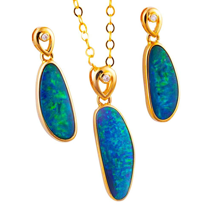 MAGICAL WONDERLAND 14KT YELLOW GOLD & DIAMOND AUSTRALIAN  OPAL JEWELLERY SET