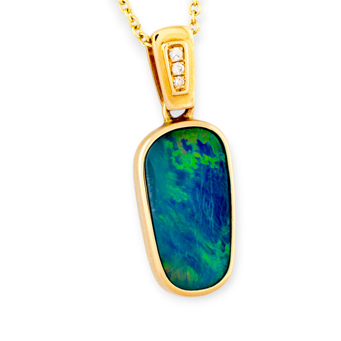 * 1 GARDEN AURORA 14KT YELLOW GOLD OPAL NECKLACE