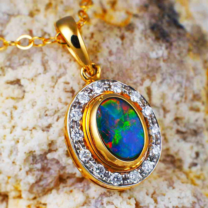 SHIMMER RADIANT 14KT GOLD & DIAMOND AUSTRALIAN OPAL NECKLACE