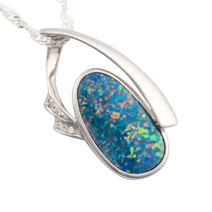 * CRYSTAL 14KT WHITE GOLD & DIAMOND AUSTRALIAN OPAL NECKLACE