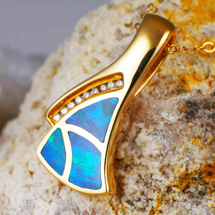 GOLDEN SAIL 14KT YELLOW GOLD & DIAMOND AUSTRALIAN OPAL NECKLACE