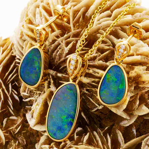 * OLIVA GOLD 14KT GOLD & DIAMOND AUSTRALIAN OPAL MATCHING SET