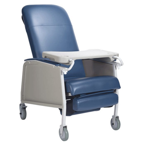 The Dynarex Bari+Max Geri Chair Recliner is designed to provide optimal comfort and stability, as well as maximum flexibility. Constructed with a sturdy steel frame, inclusive of removable side panels, it is durable and easy to clean and maintain.