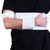 Elastic arm/shoulder immobilizer without chest contour