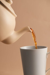 P&K Matt Cream 6 Cup Teapot