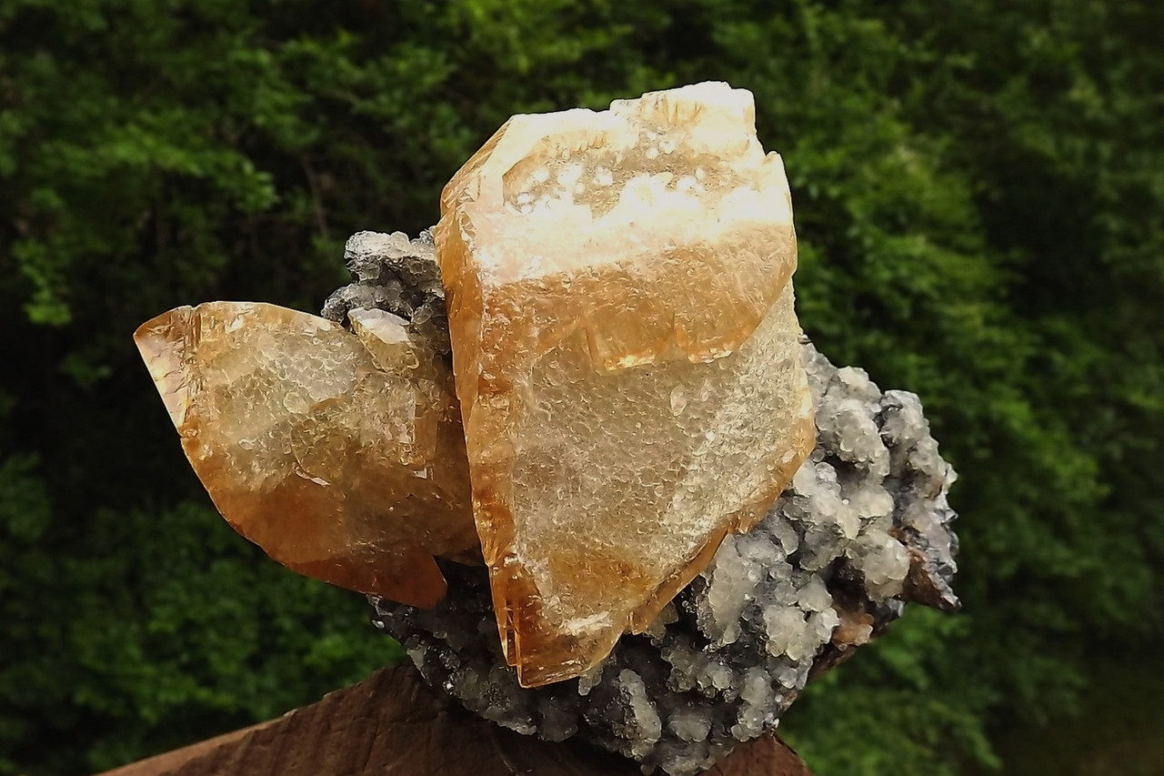Rare Big Elestial Golden Calcite Crystals, Sphalerite, Fluorite ...