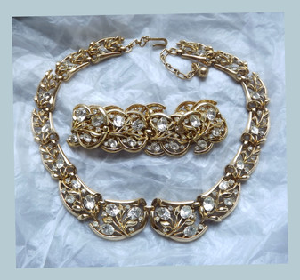 Stunning Crown TRIFARI Rhinestones In Gold Necklace Bracelet Wide Ornate Design Gorgeous!