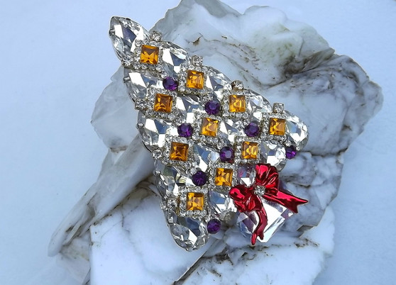 Super Bling Diamond Pear Shaped Rhinestones Christmas Tree Brooch Xmas ...