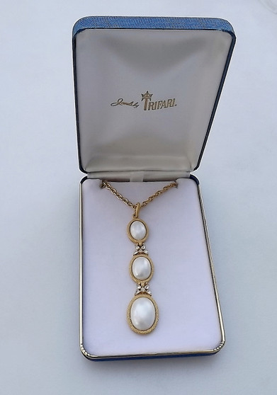 Vintage Jewelry For Her Trifari Pendant Past Present Future Design Glass Pearl Cabs Necklace In Original  Box