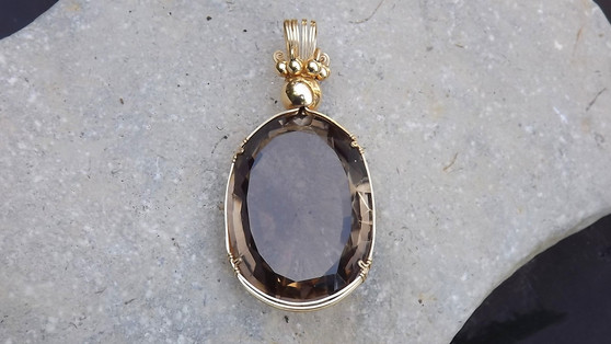 Amazing Huge 275+ Carat Weight Faceted Smoky Quartz Gemstone Pendant Necklace