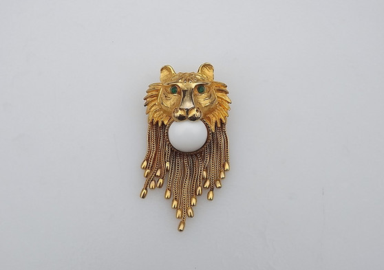 Vintage DeNicola Lion Head Brooch Gold Herringbone Chains Milk Glass Cab Big Pin