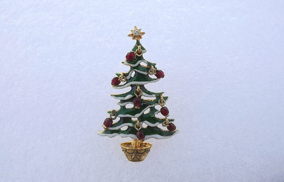 Vintage Avon Christmas Tree Brooch Enamel w/ Red Glass Dangles Charming  Xmas Pin My Favorite!