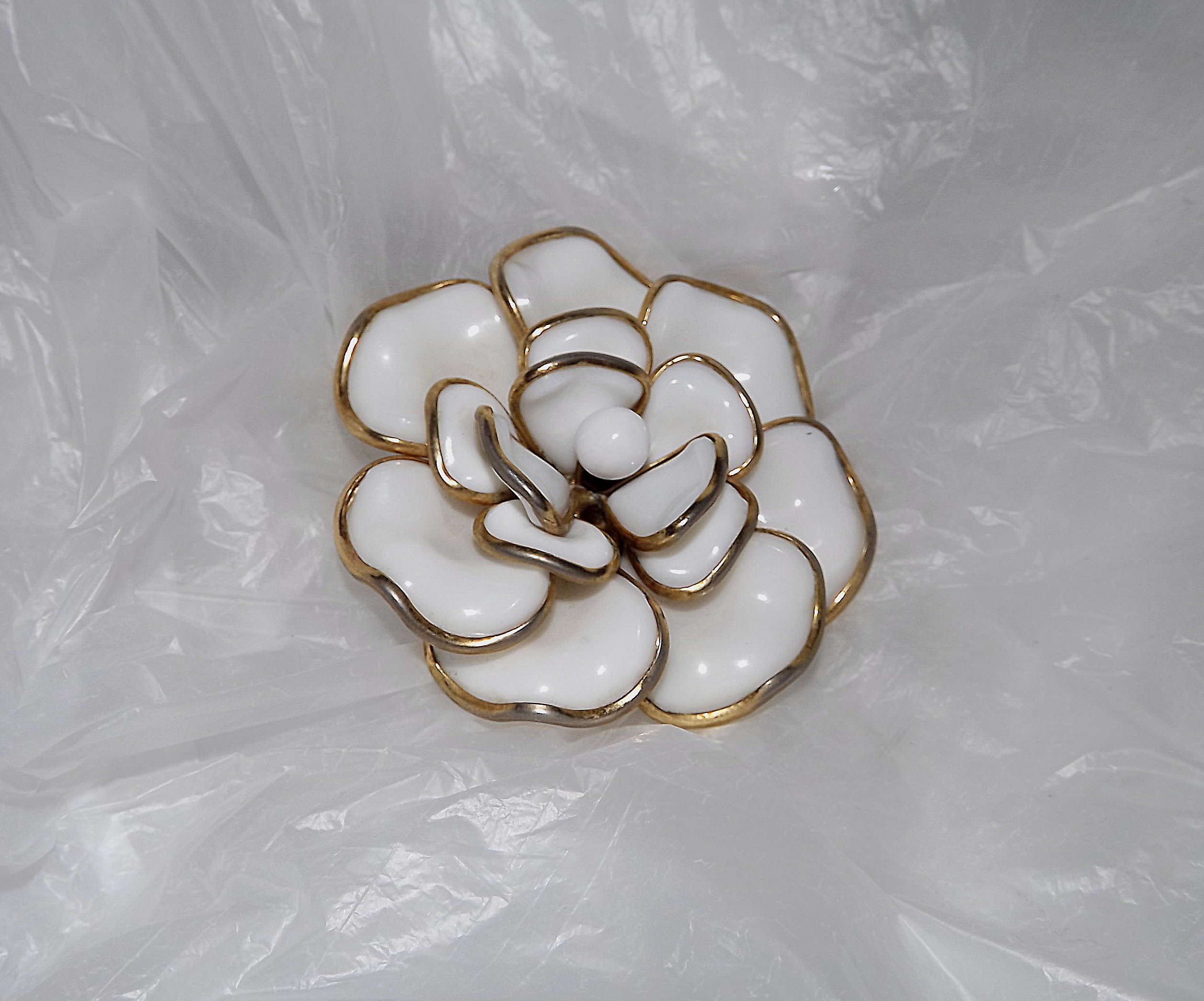 Camellia Flower Brooch Ladies Rhinestone Drop Oil Painting Retro Enamel Pin  For Coat Cardigan Accessories Fashion Luxury Banquet - AliExpress