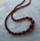 Beautiful Art Deco Faceted Cherry Amber Bakelite Beads Necklace