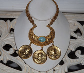 Vintage Donald Stannard 3 Coins Necklace, Big 3D Textured Gold Center Station
