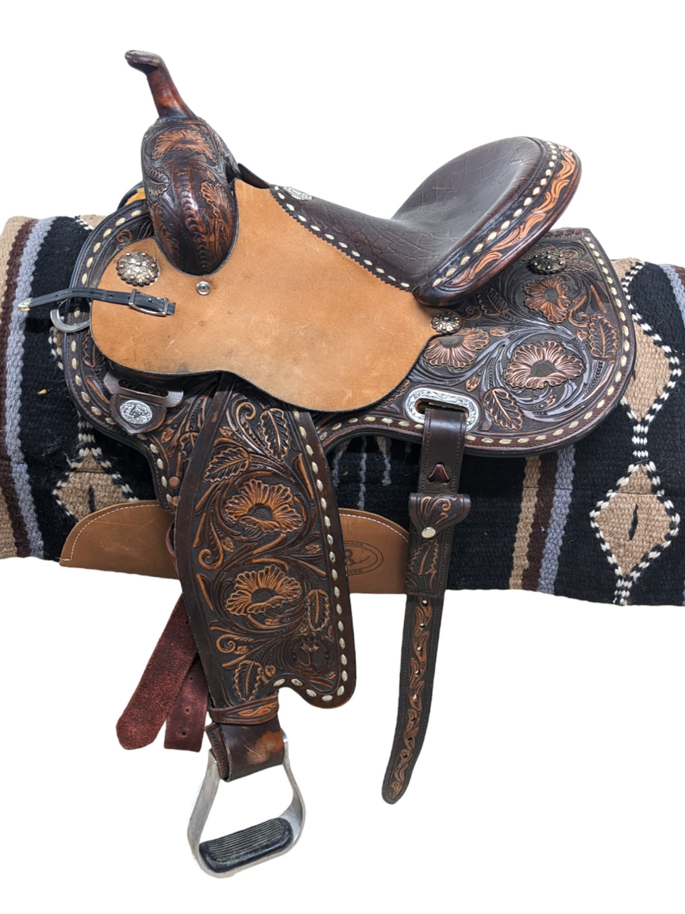 Circle J Western Saddle w/ Breast plate